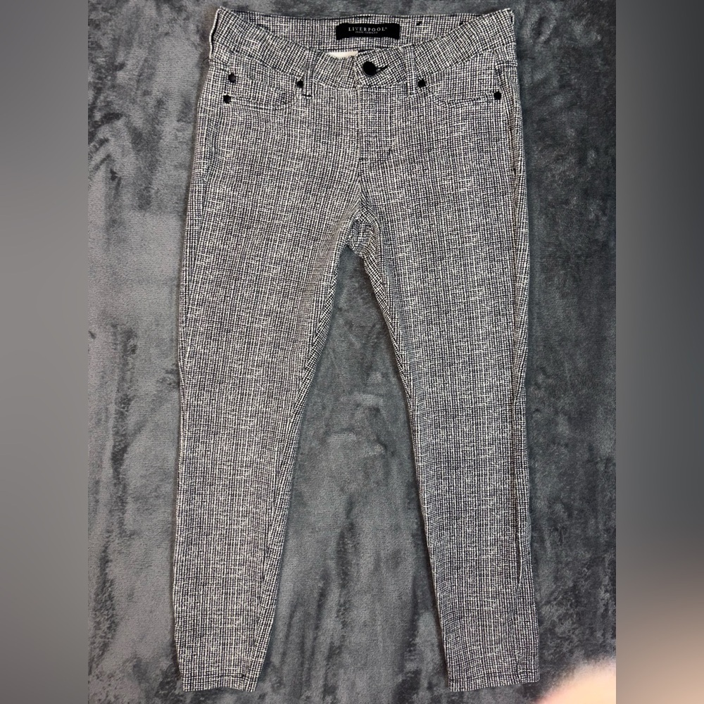 Liverpool Jean Co.‎ black and white stretch pants Size 2 Petite